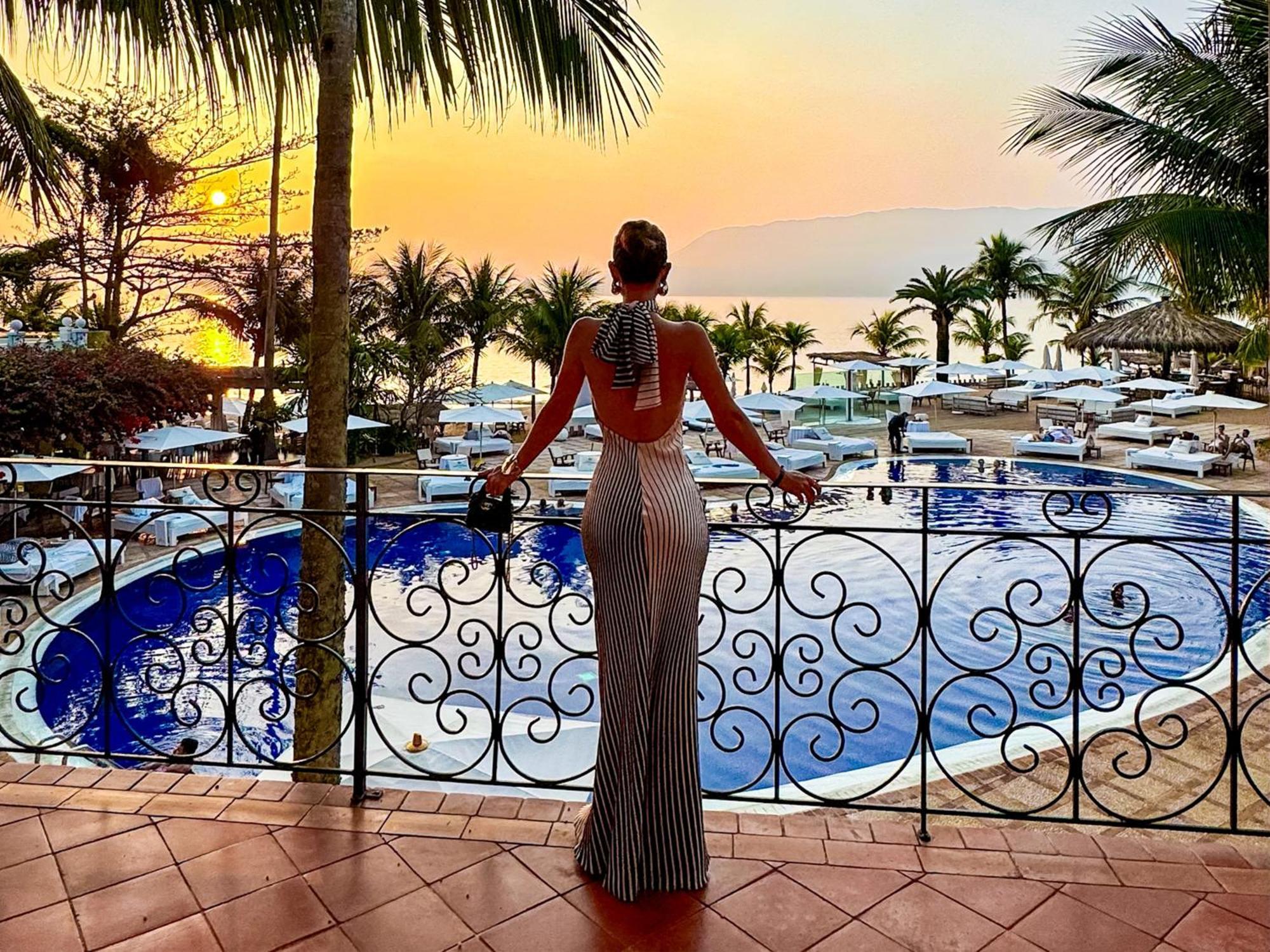 Dpny Beach Hotel & Spa איליה-בלה מראה חיצוני תמונה Sunset at the Hard Rock Hotel